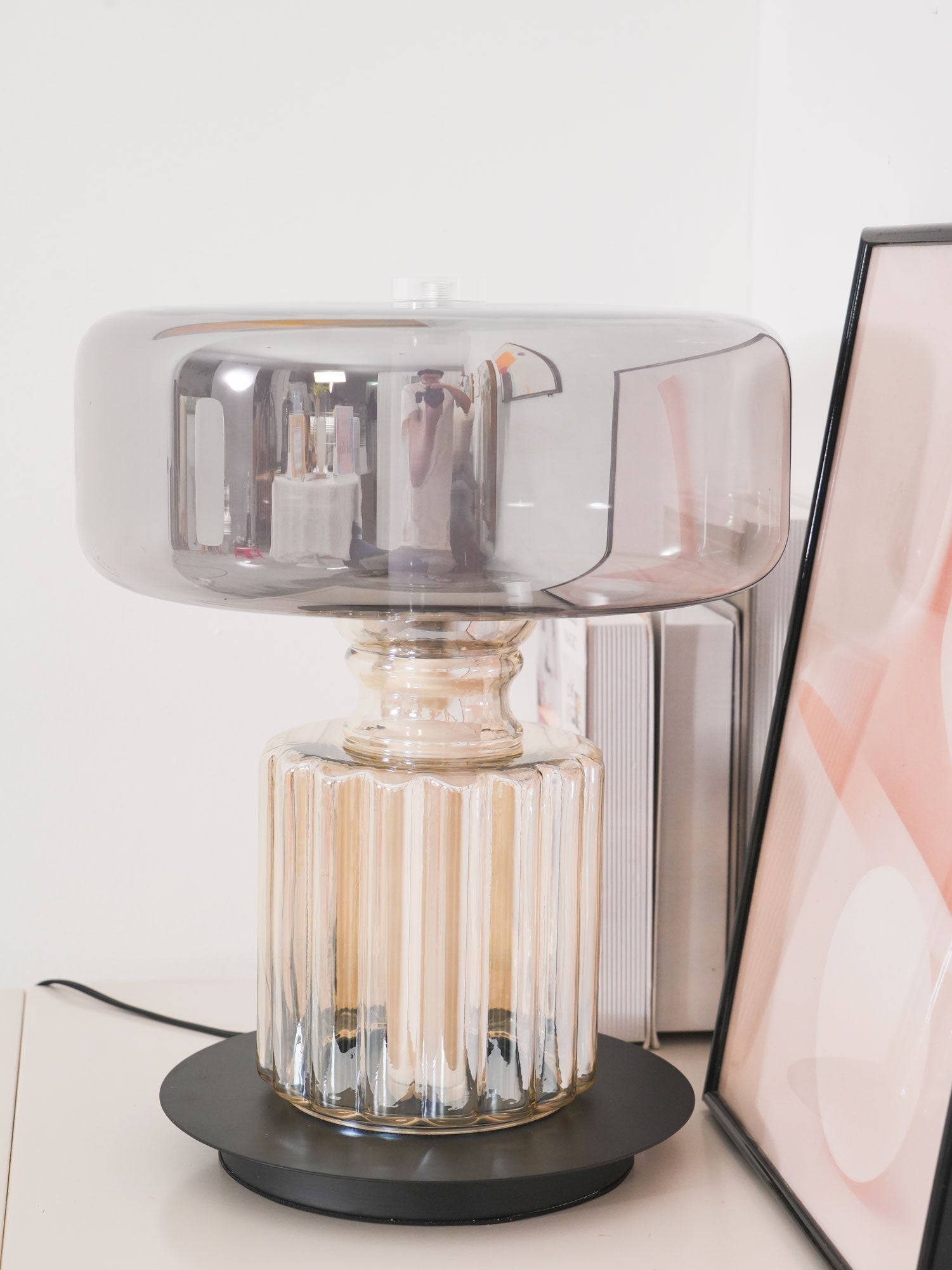 Svora Modern Glass Table Lamp