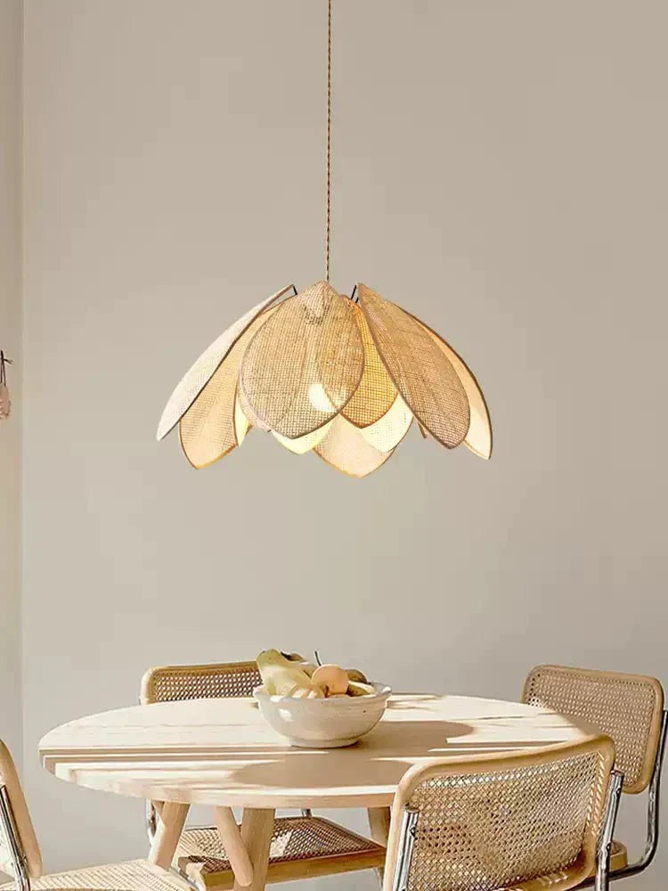 Rivalira Pendant Light