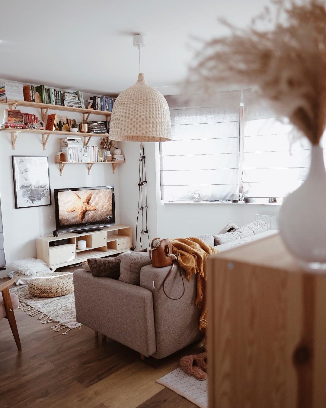 Ravisine Rustic Rattan Pandent Light