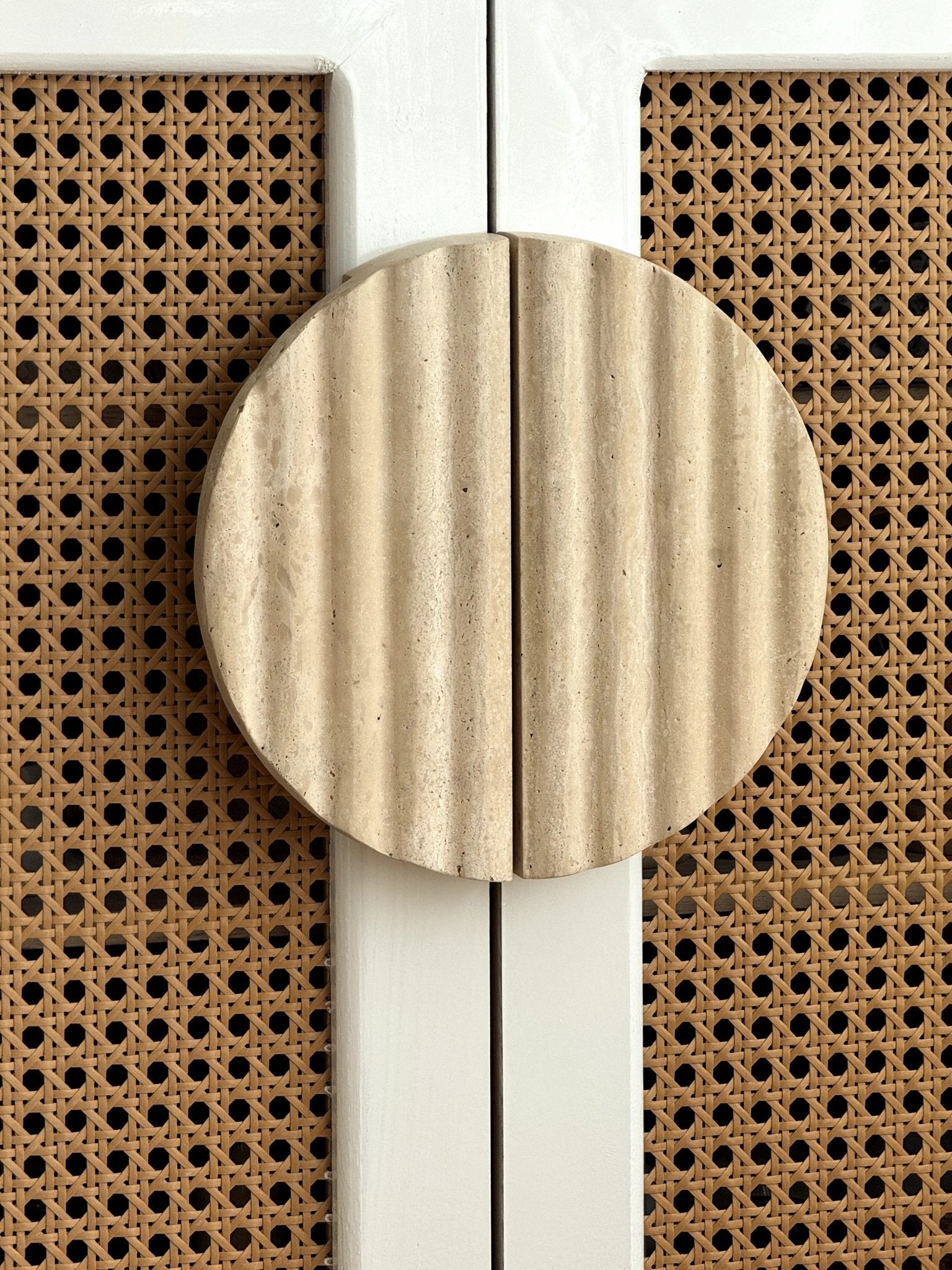 Ravina Ripple Pull Handle