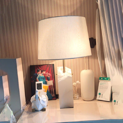 Gaveth Minimalist Alabaster Table Lamp