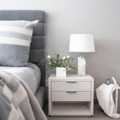 Gaveth Minimalist Alabaster Table Lamp