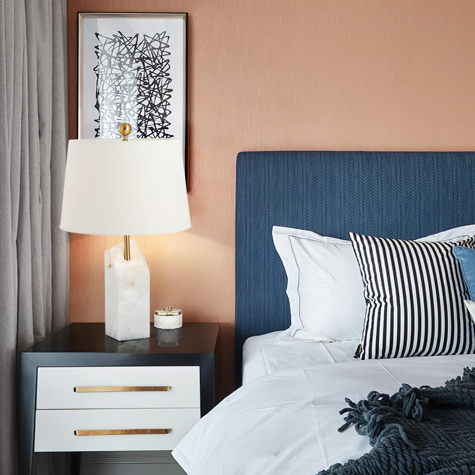Arosia Table Lamp