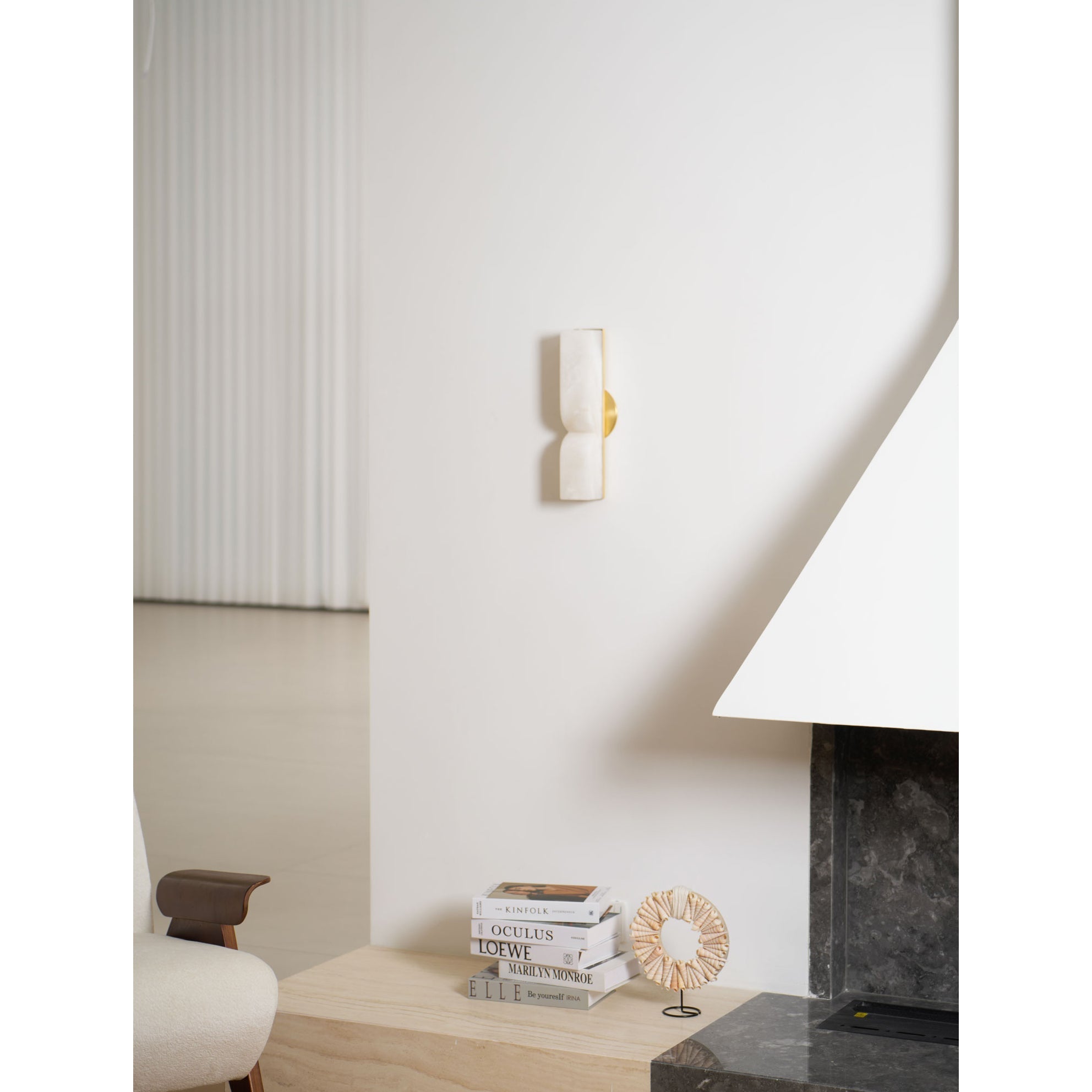 Lumivaria Wall Lamp