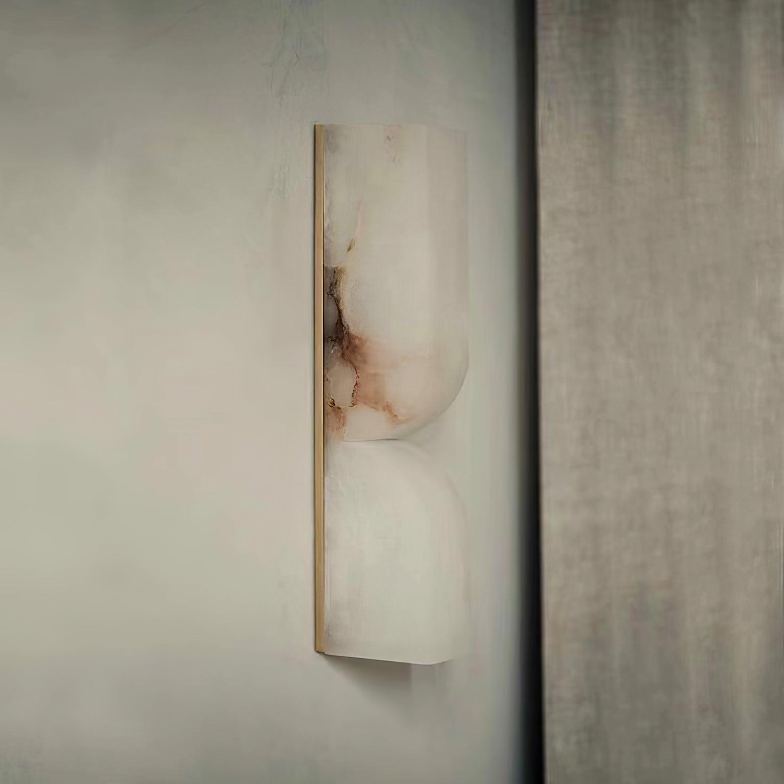 Lumivaria Wall Lamp
