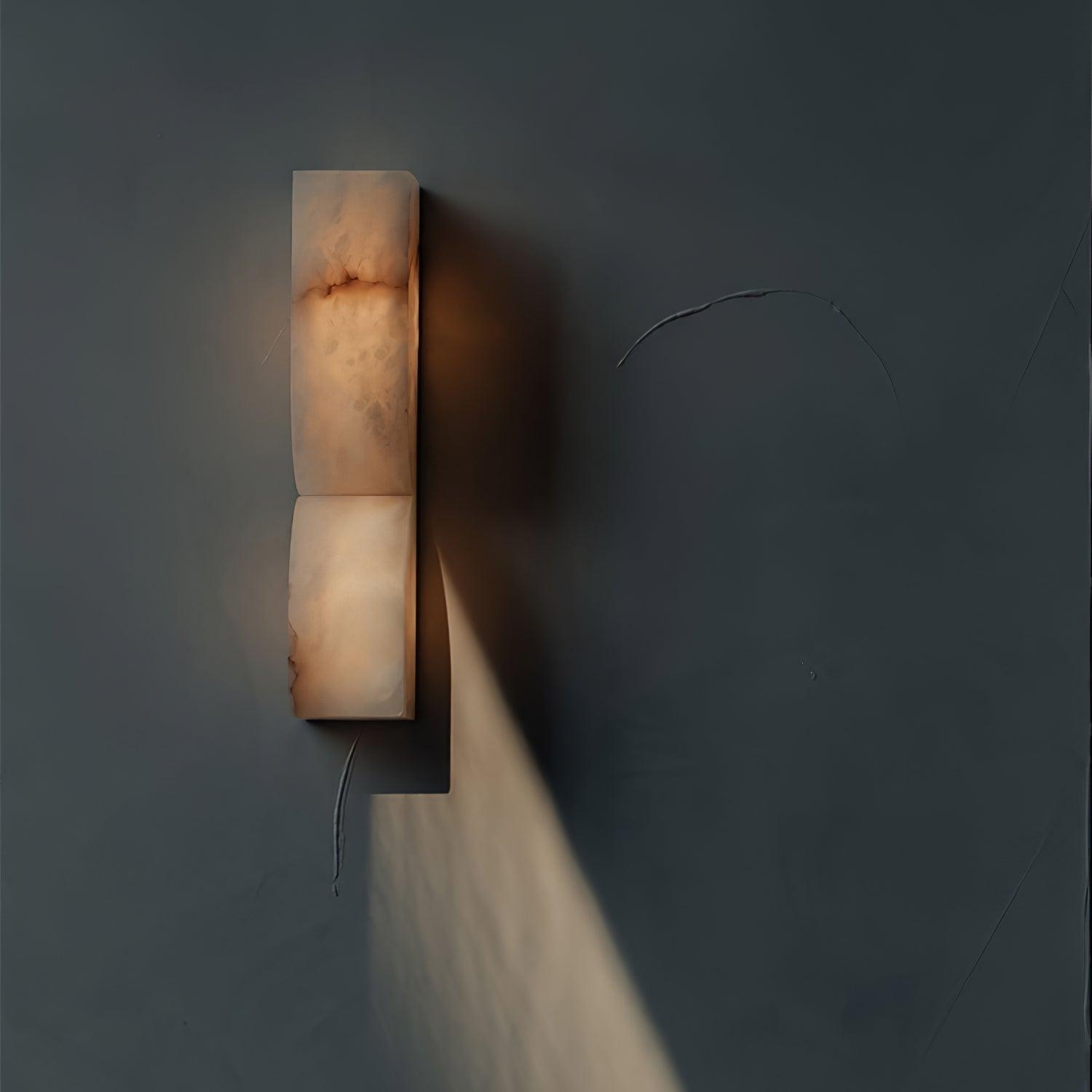 Lumivaria Wall Lamp