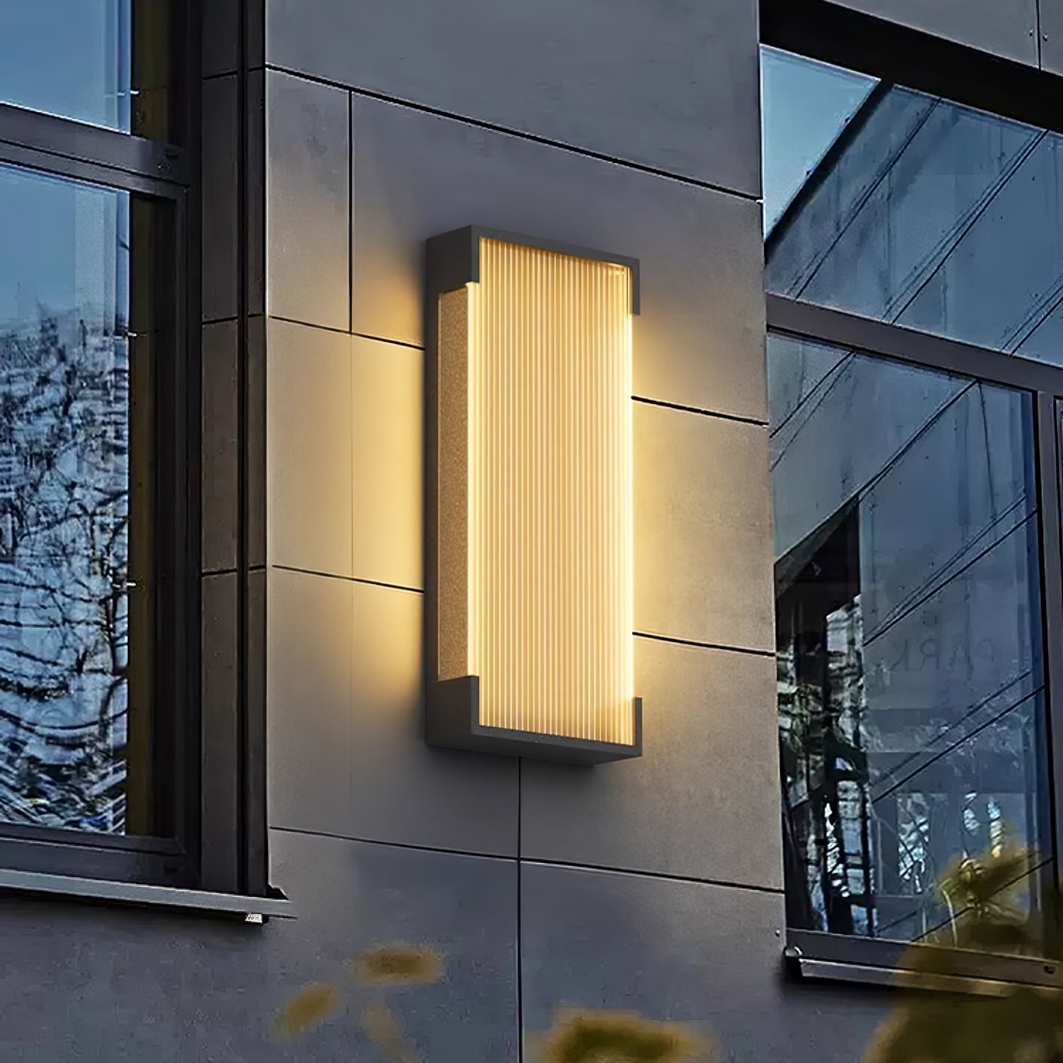 Elaerielle Unique Rectangular Solar Outdoor Wall Light