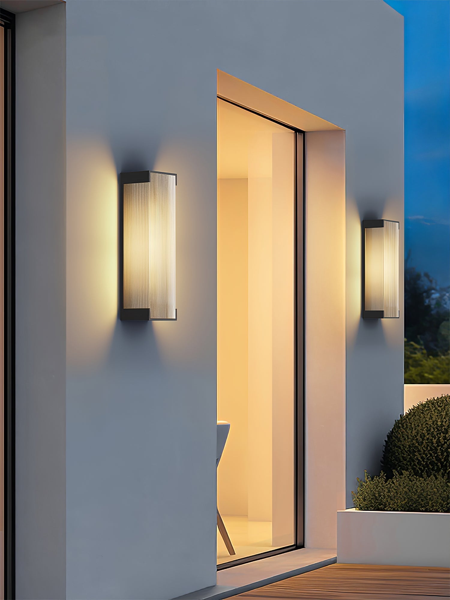 Elaerielle Unique Rectangular Solar Outdoor Wall Light