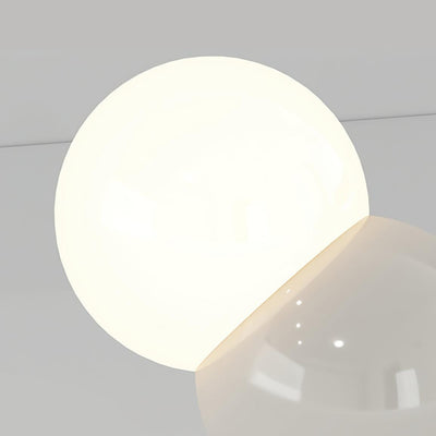 Esolir Playful Table Lamp