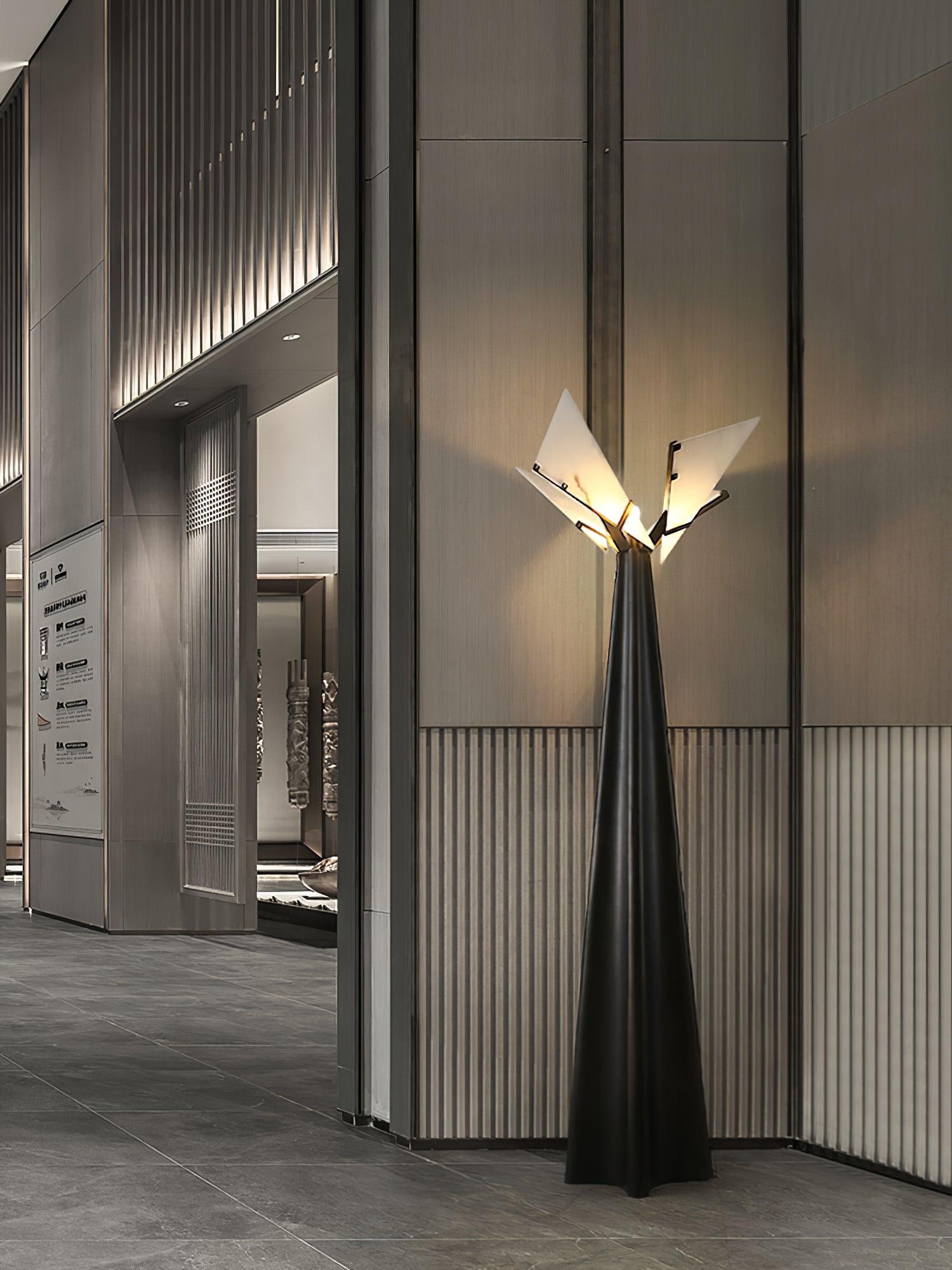 Religieuse Alba Floor Lamp