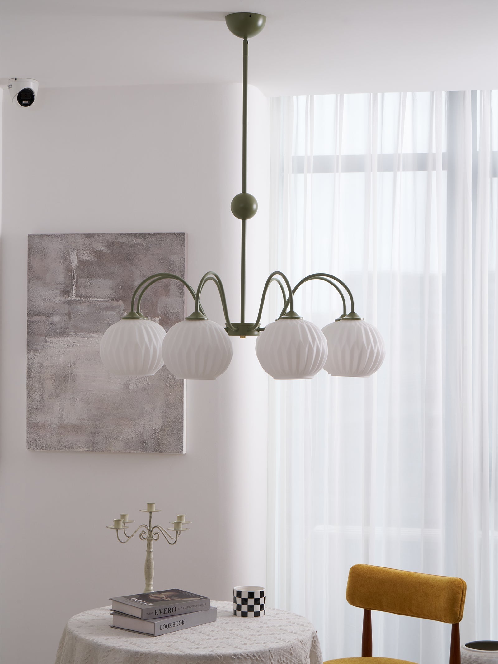 Renirelle Chandelier