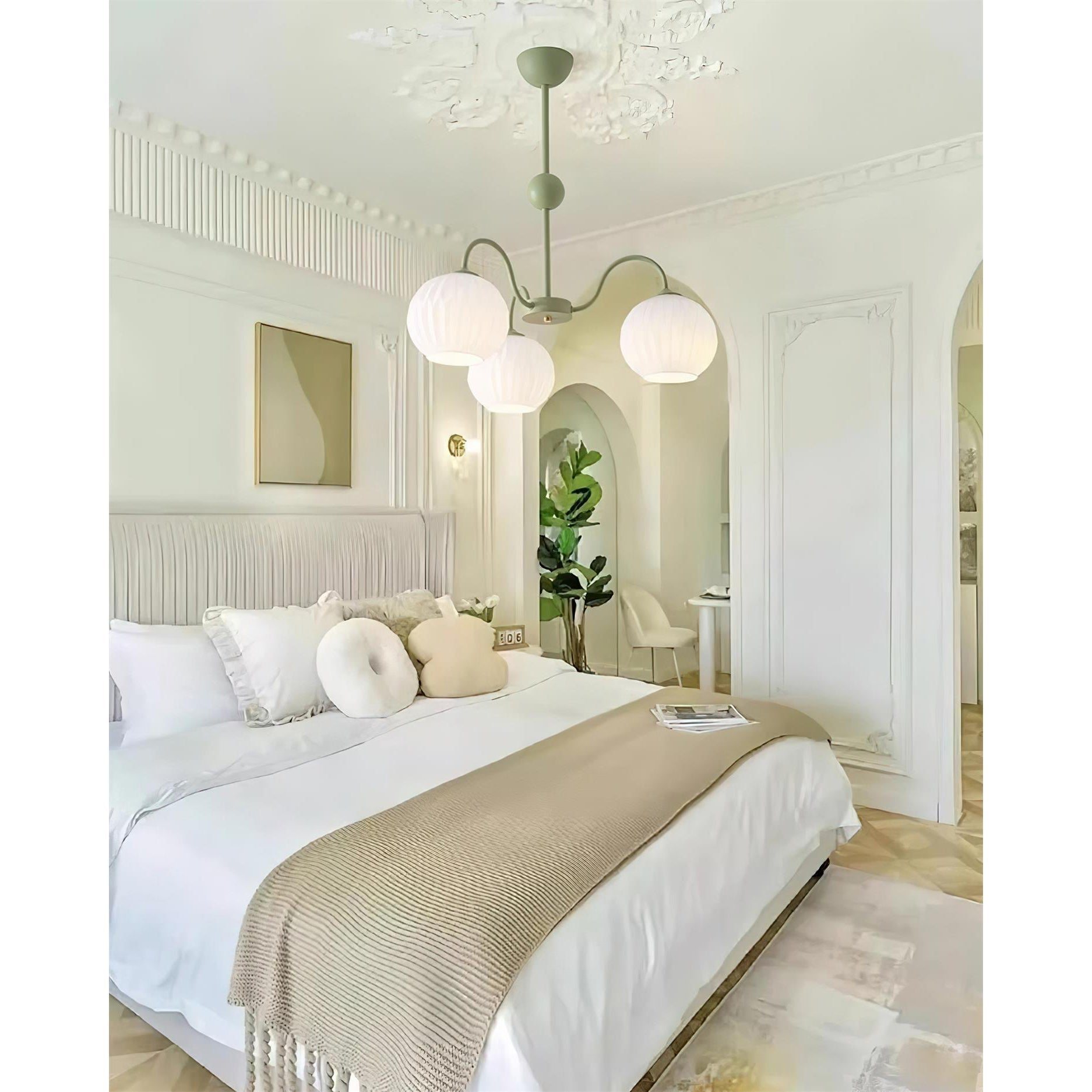 Renirelle Chandelier