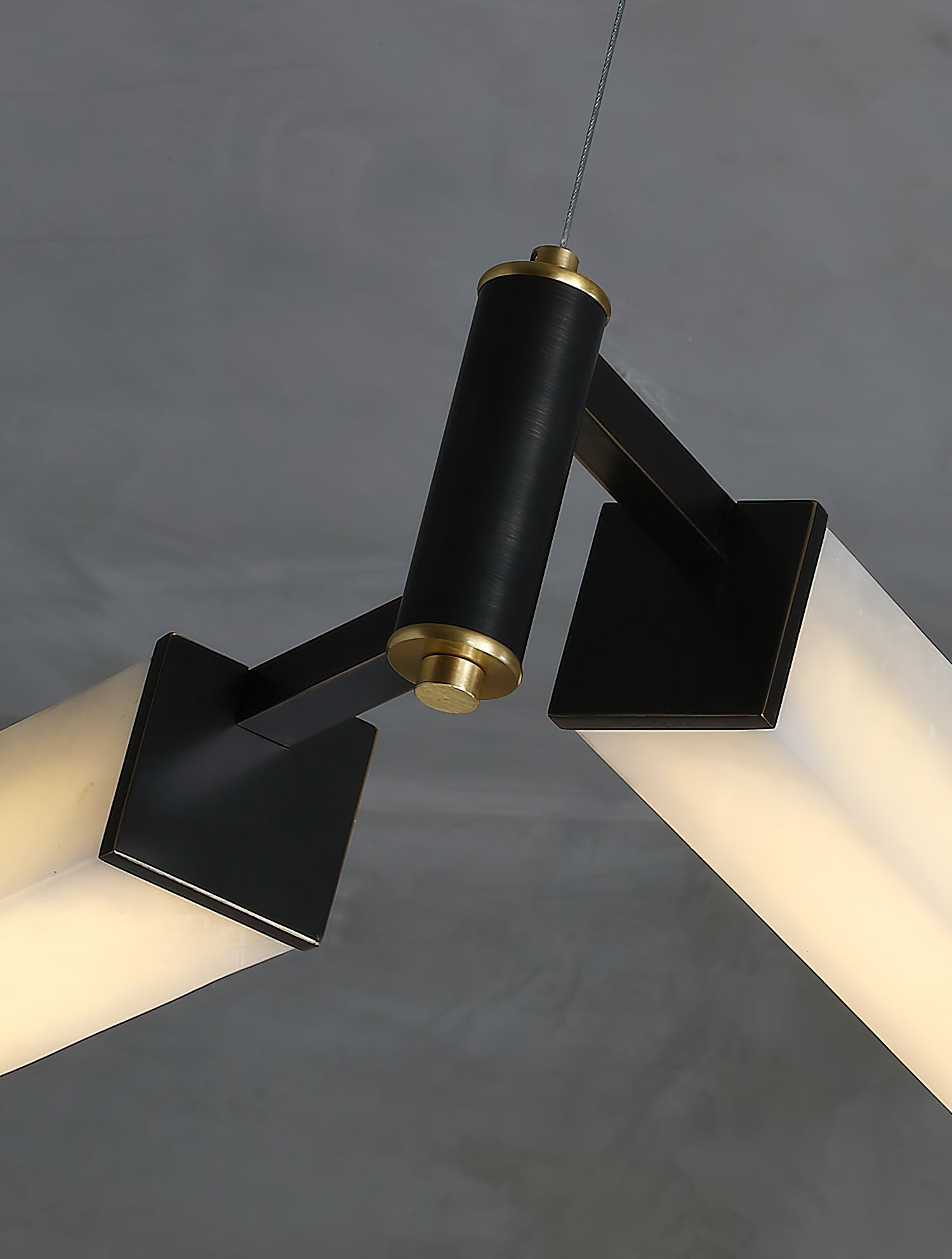 Renivissa Chandelier