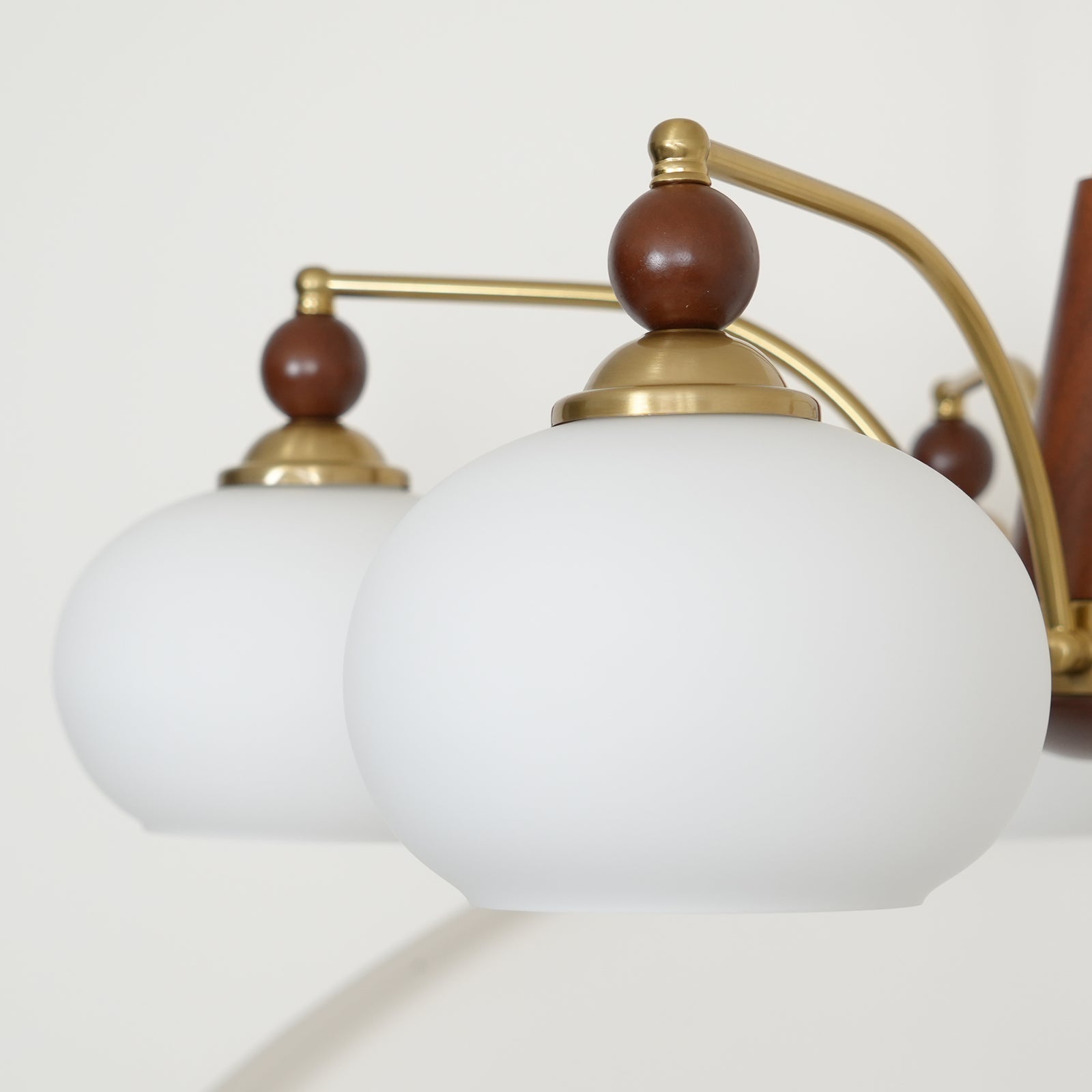 Vevely Pendant Lamp Retro Yellow Glass Brass