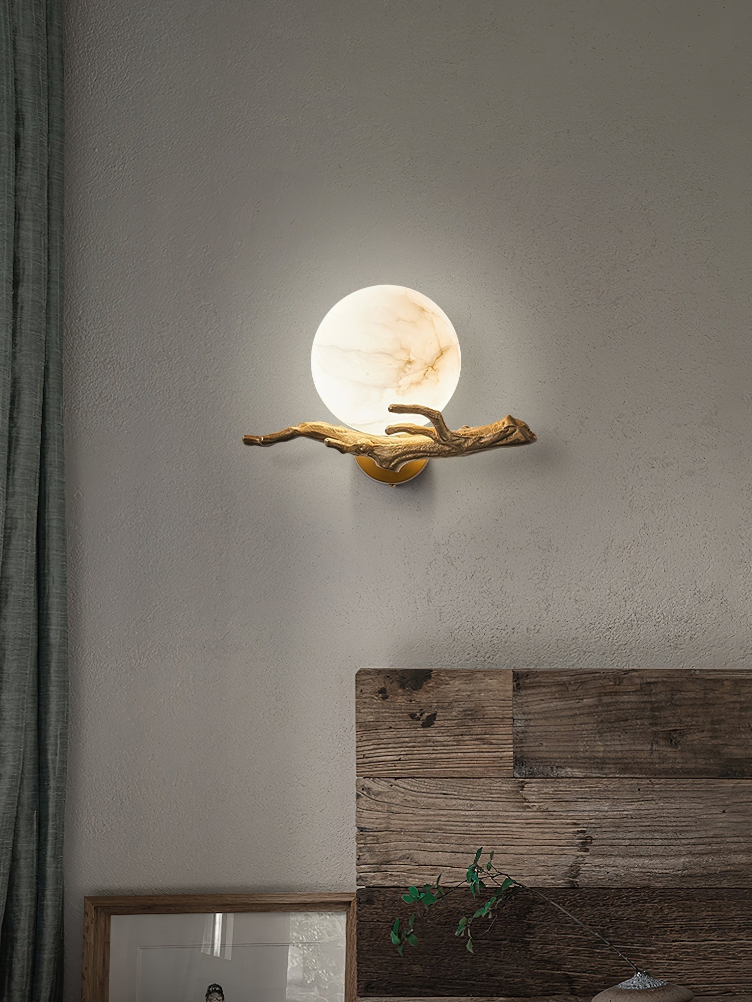Terieleria Wall Lamp