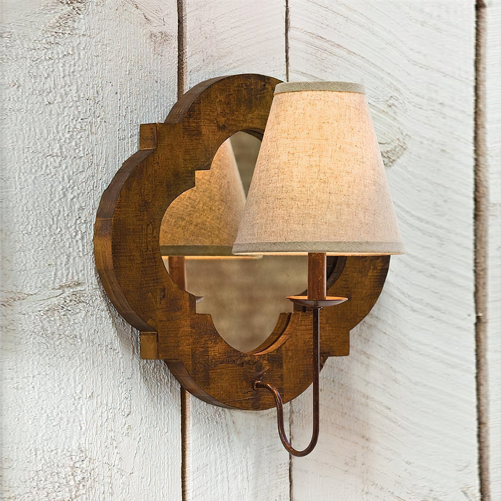 Velelelia Wall Lamp