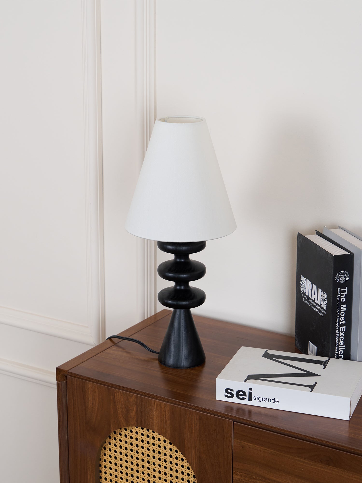 Zelms Modern Wood Table Lamp