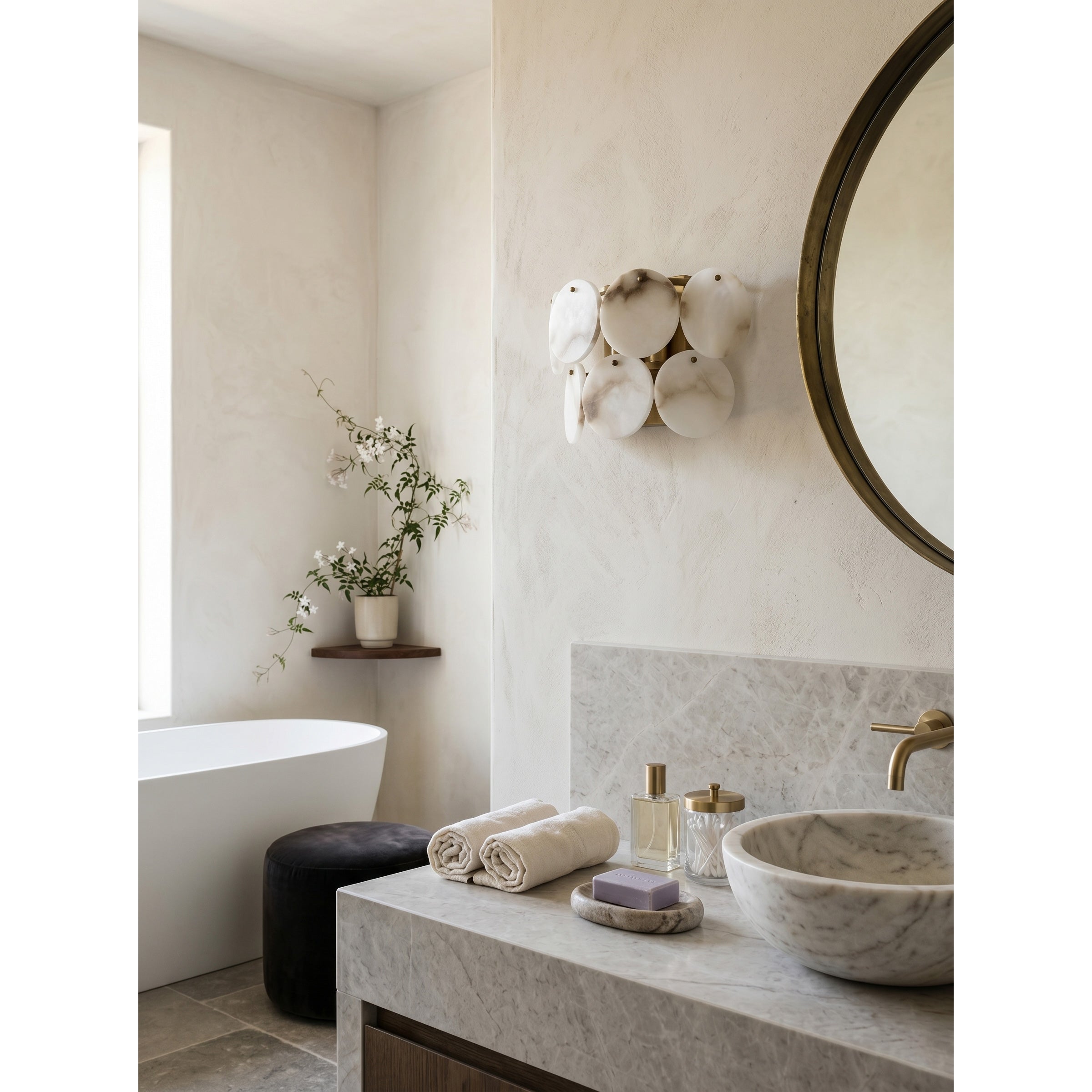 Nivivaya Alabaster Wall Lamp