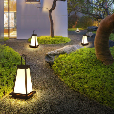 Cilo Minimalist Outdoor Light