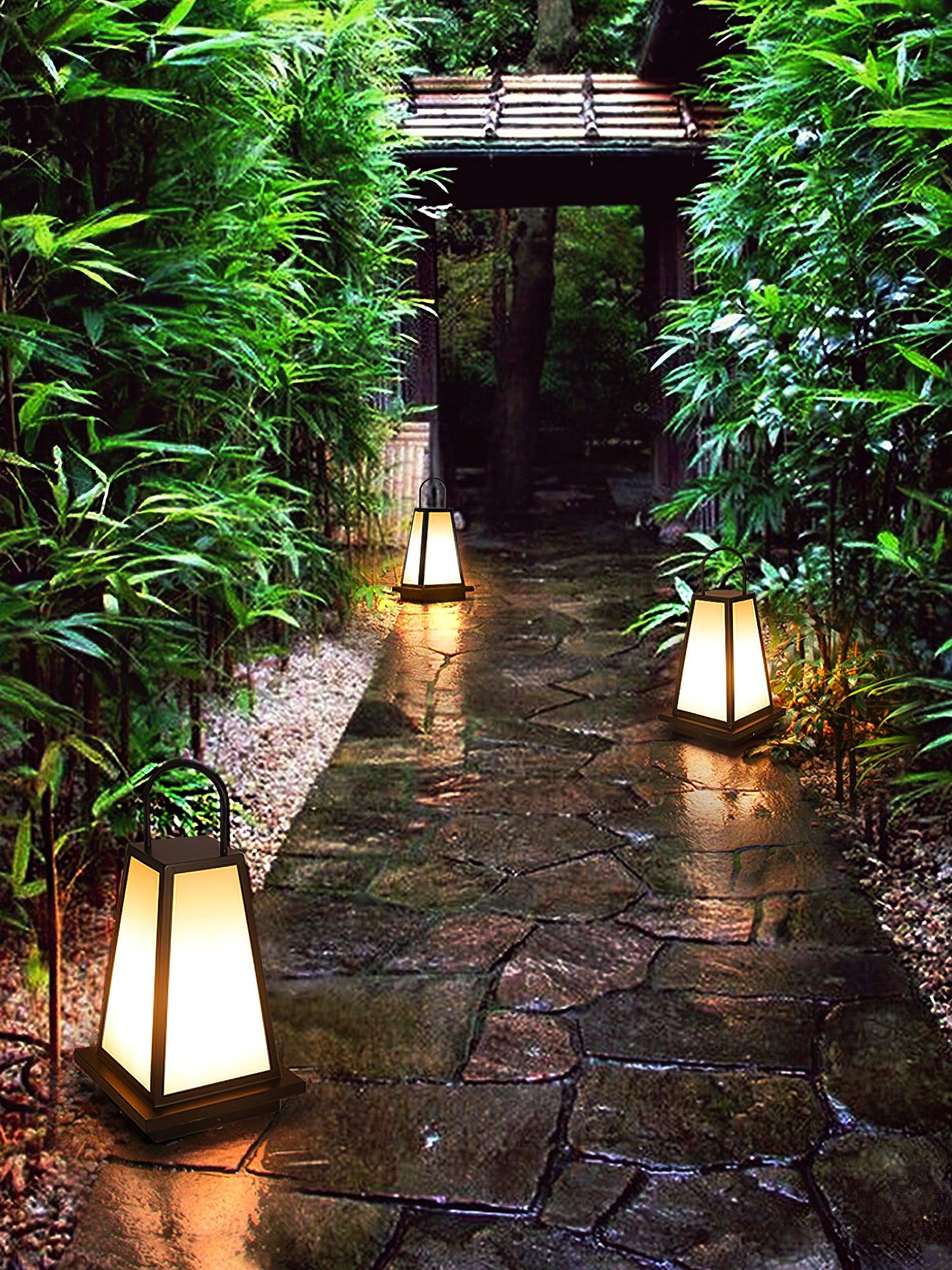 Cilo Minimalist Outdoor Light
