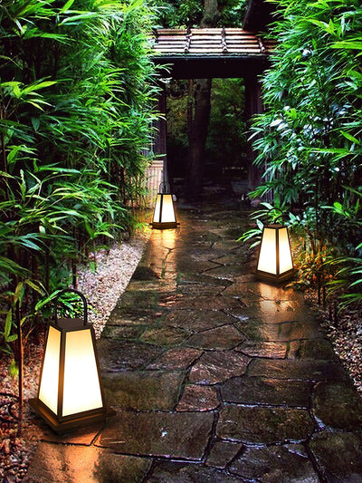 Cilo Minimalist Outdoor Light