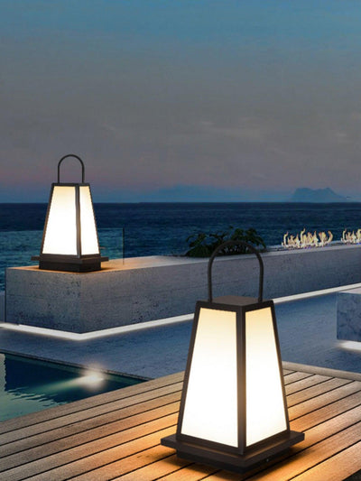 Cilo Minimalist Outdoor Light