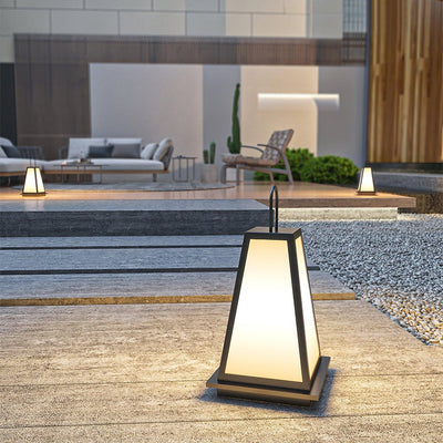 Cilo Minimalist Outdoor Light