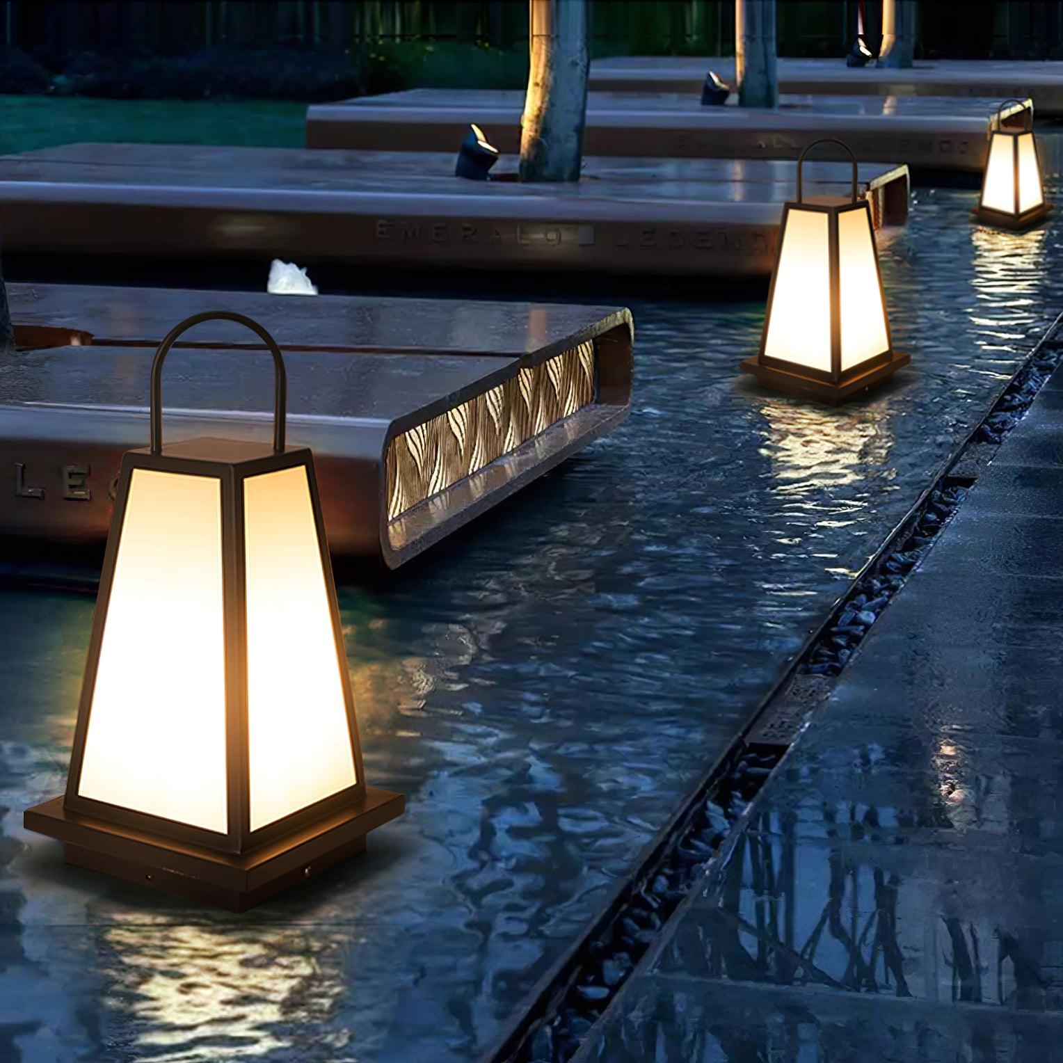 Cilo Minimalist Outdoor Light
