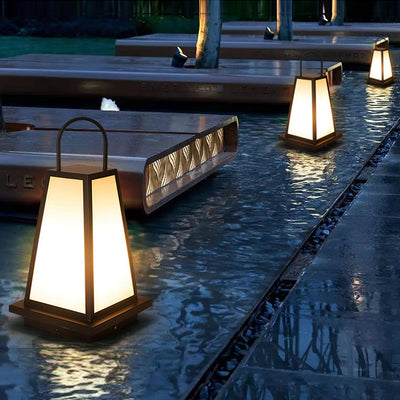 Cilo Minimalist Outdoor Light