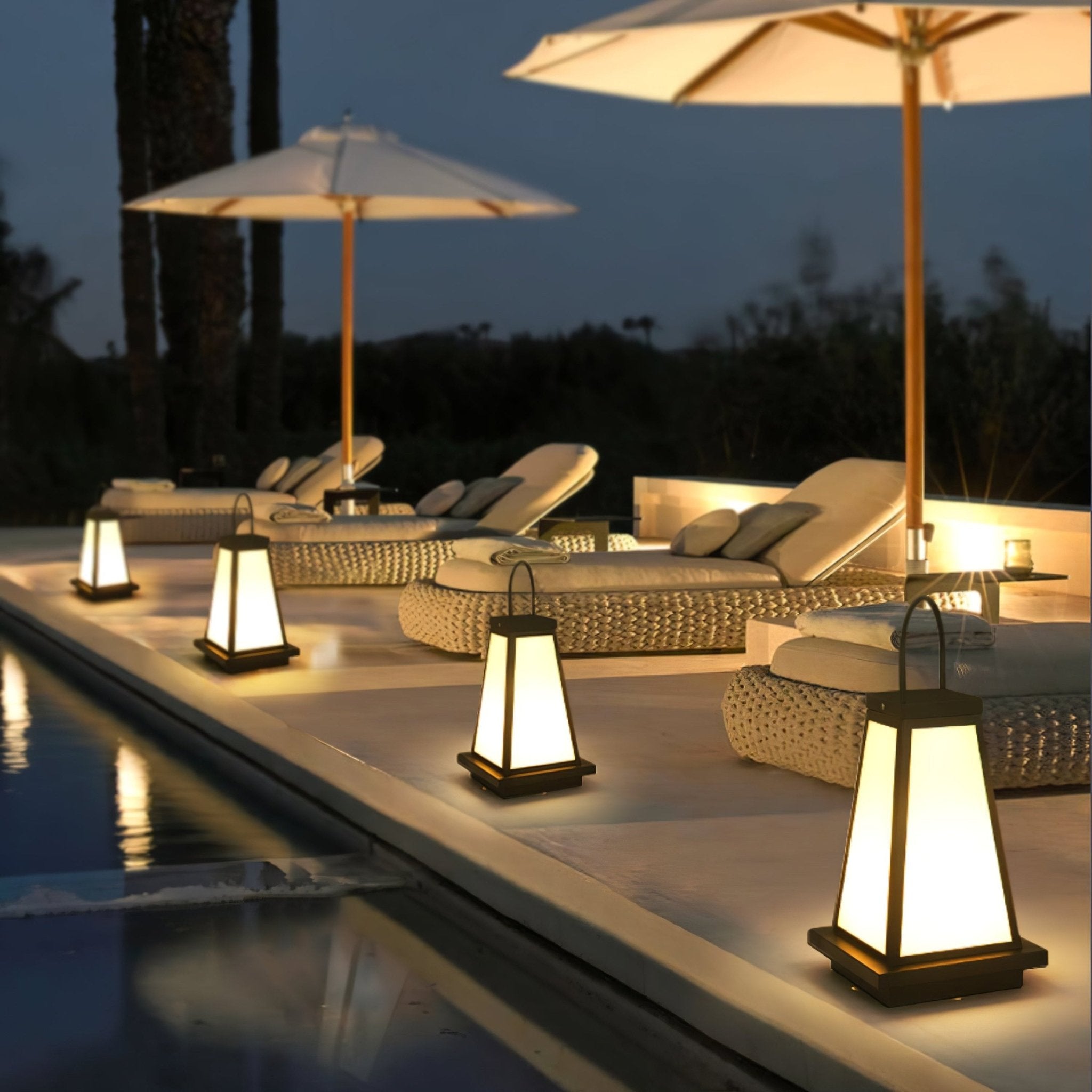 Cilo Minimalist Outdoor Light