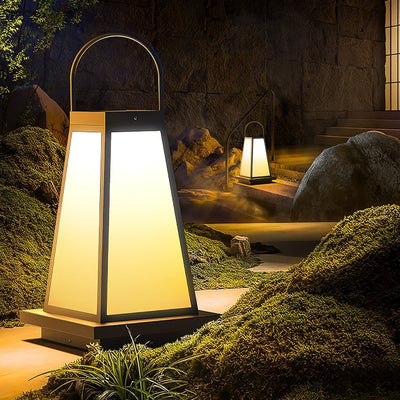 Cilo Minimalist Outdoor Light