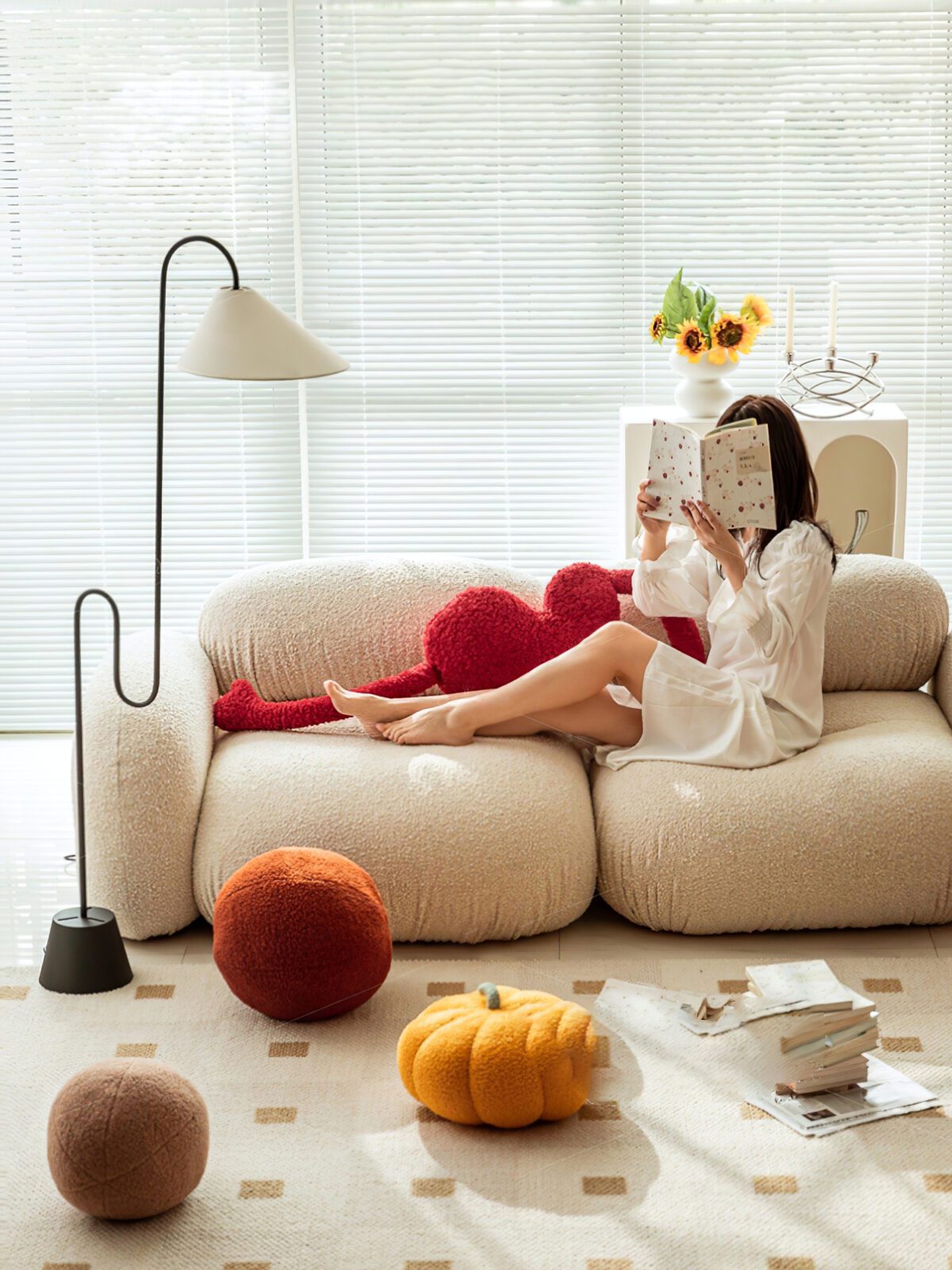 Rosilia Floor Lamp