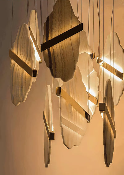 Viraelira Chandelier