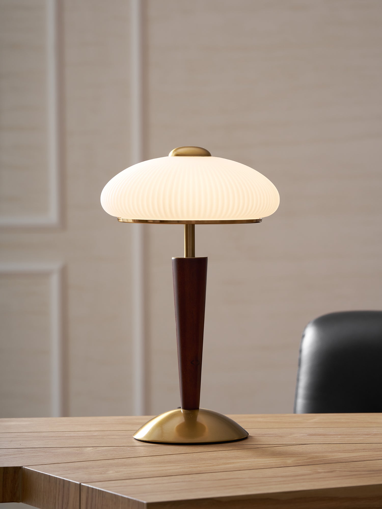 Calerora Table Lamp