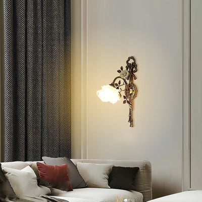 Valmora Wall Lamp