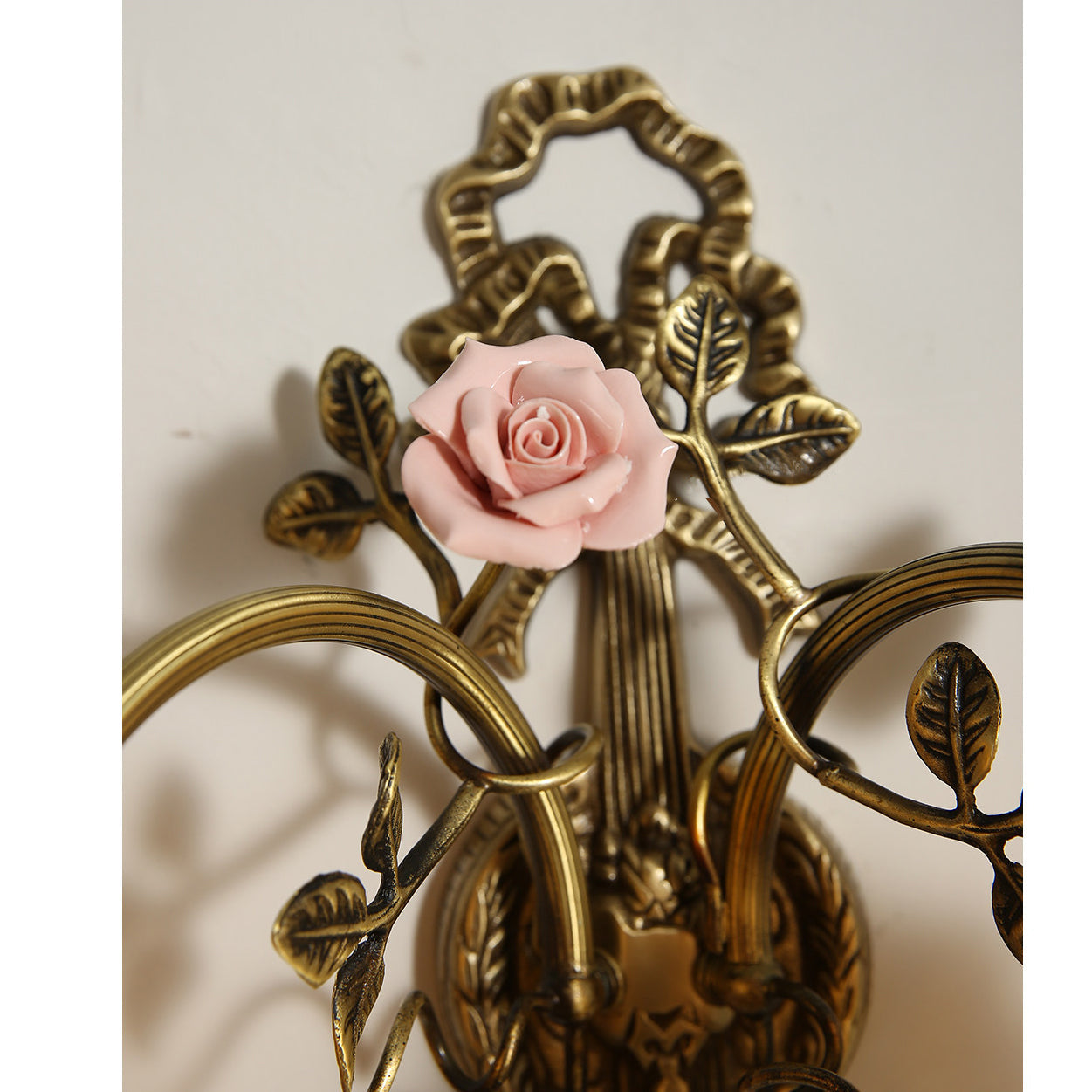 Lumaelle Sconce