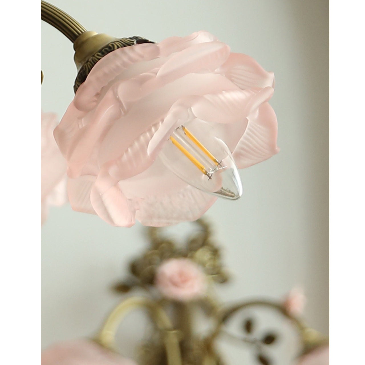 Lumaelle Sconce