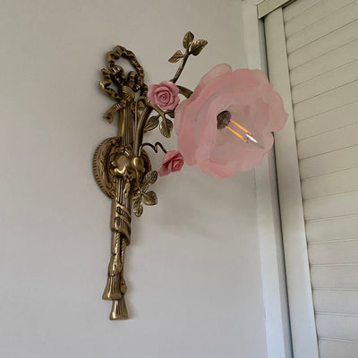 Valmora Wall Lamp