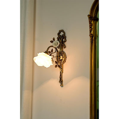 Valmora Wall Lamp