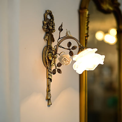 Valmora Wall Lamp