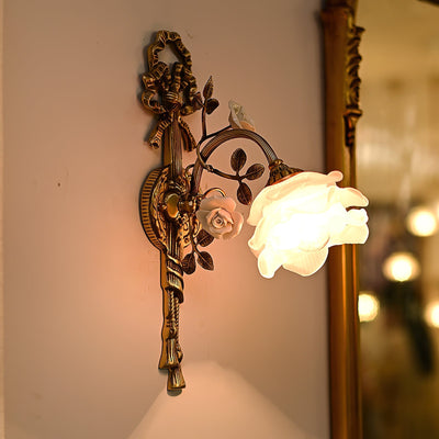 Valmora Wall Lamp