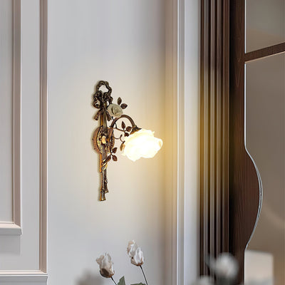 Valmora Wall Lamp