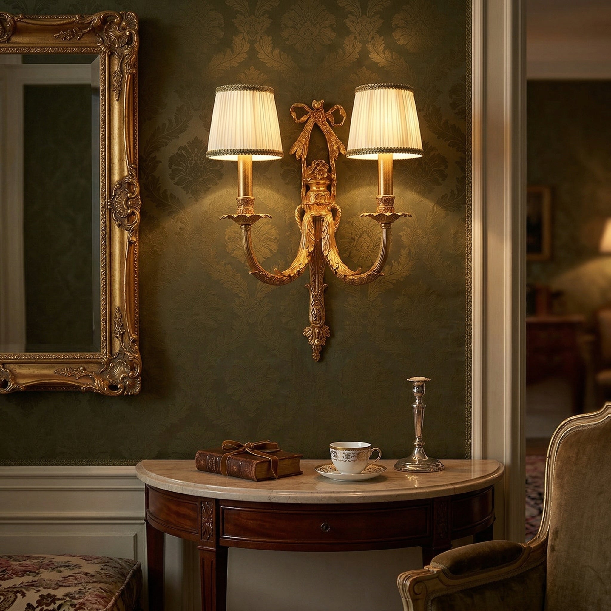 Marquis Wall Lamp