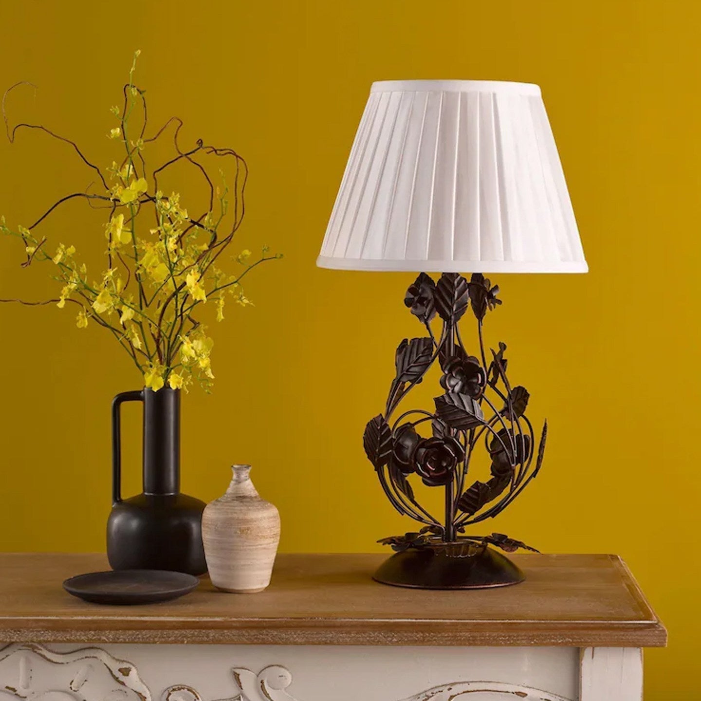 Elarenne Wrought Iron Rose Table Lamp