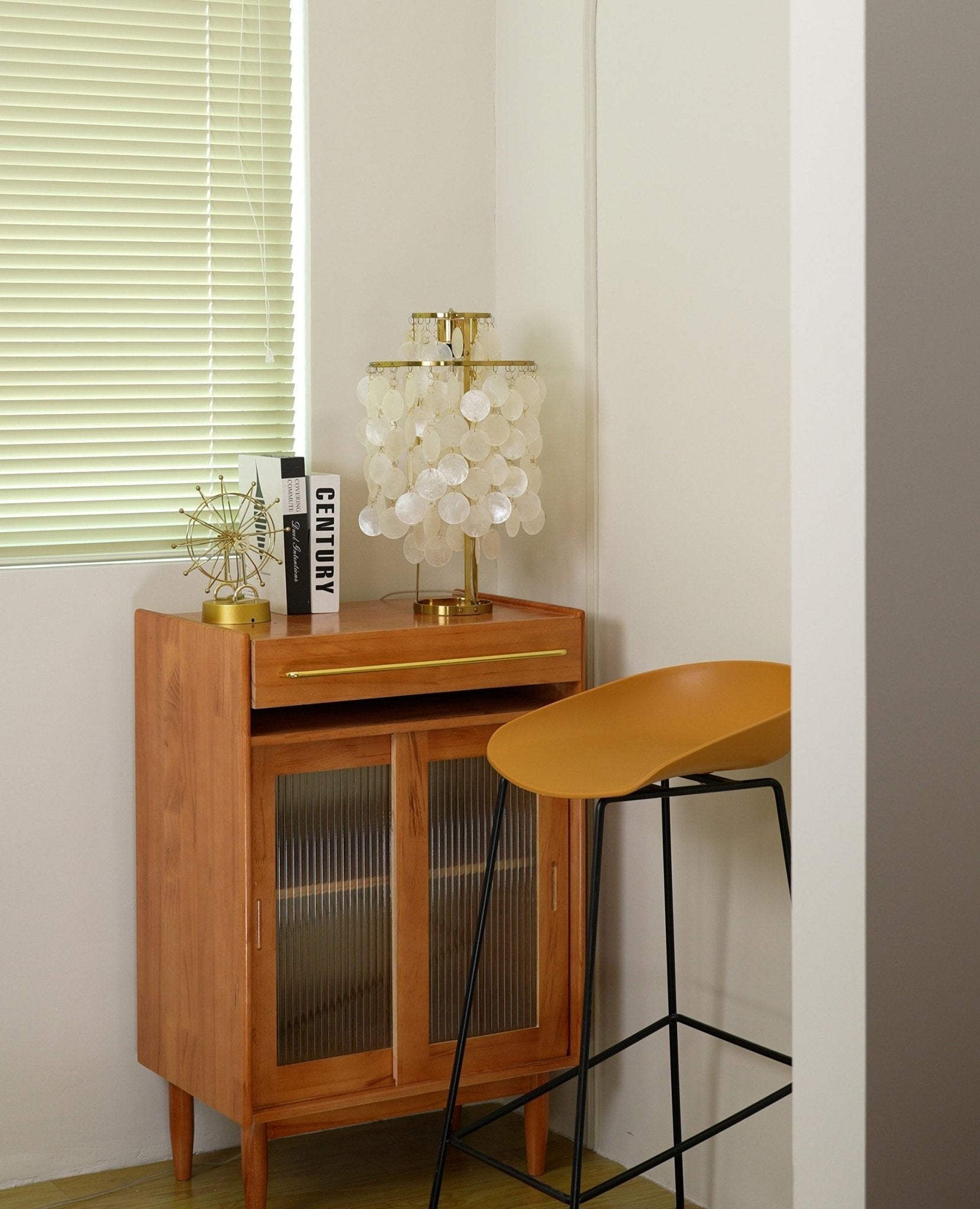 Dius Luxury Table Lamp