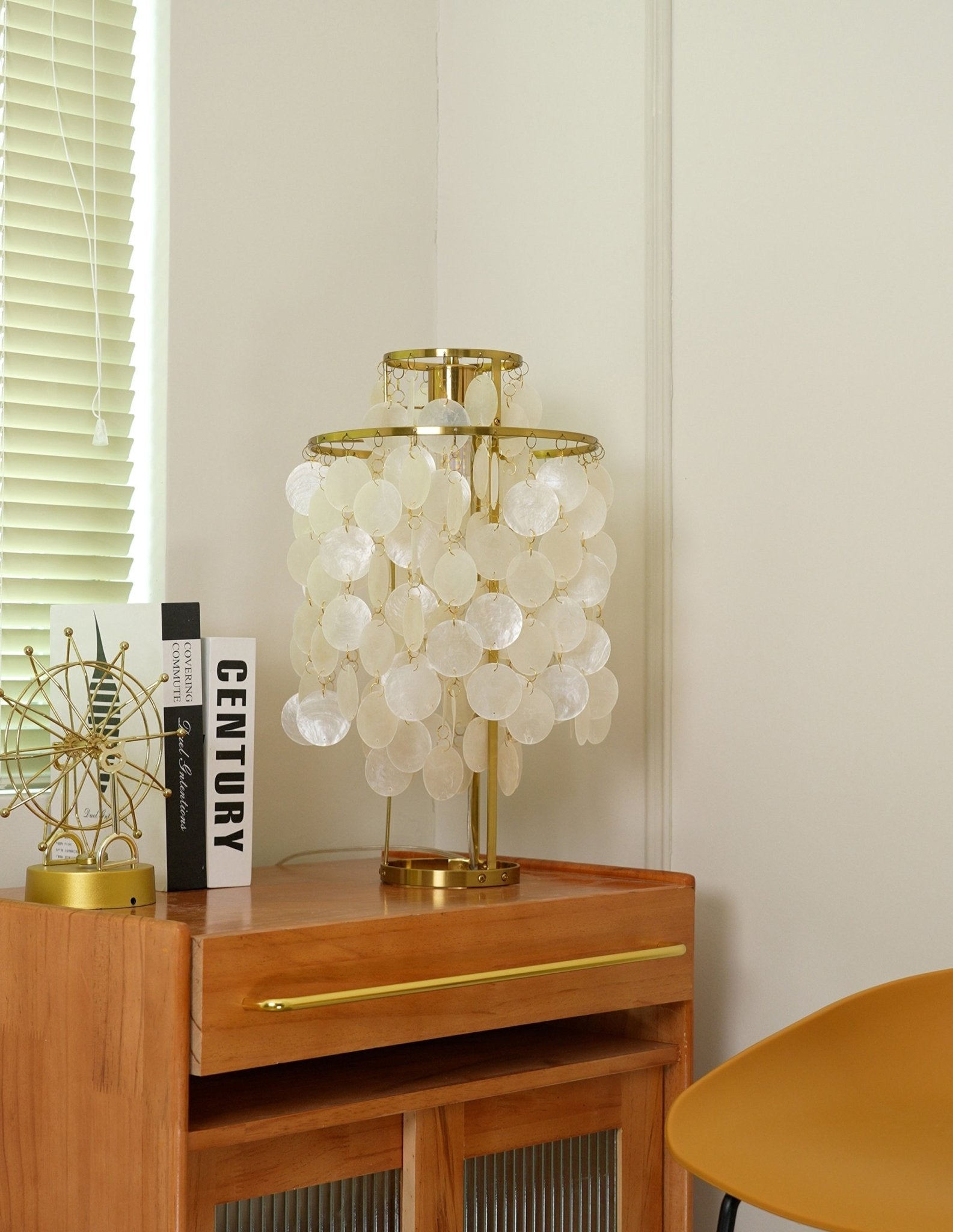 Dius Luxury Table Lamp