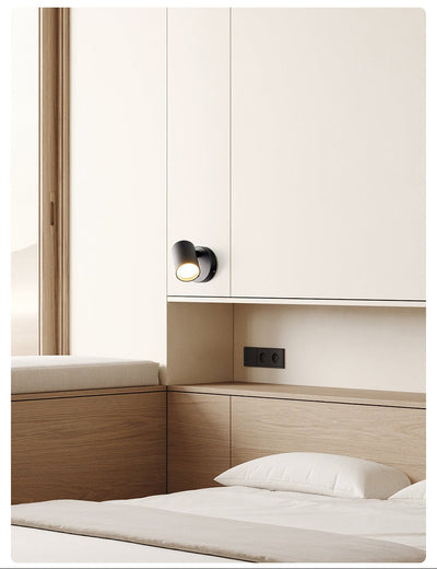 Noctivian Rowen Wall Spotlight