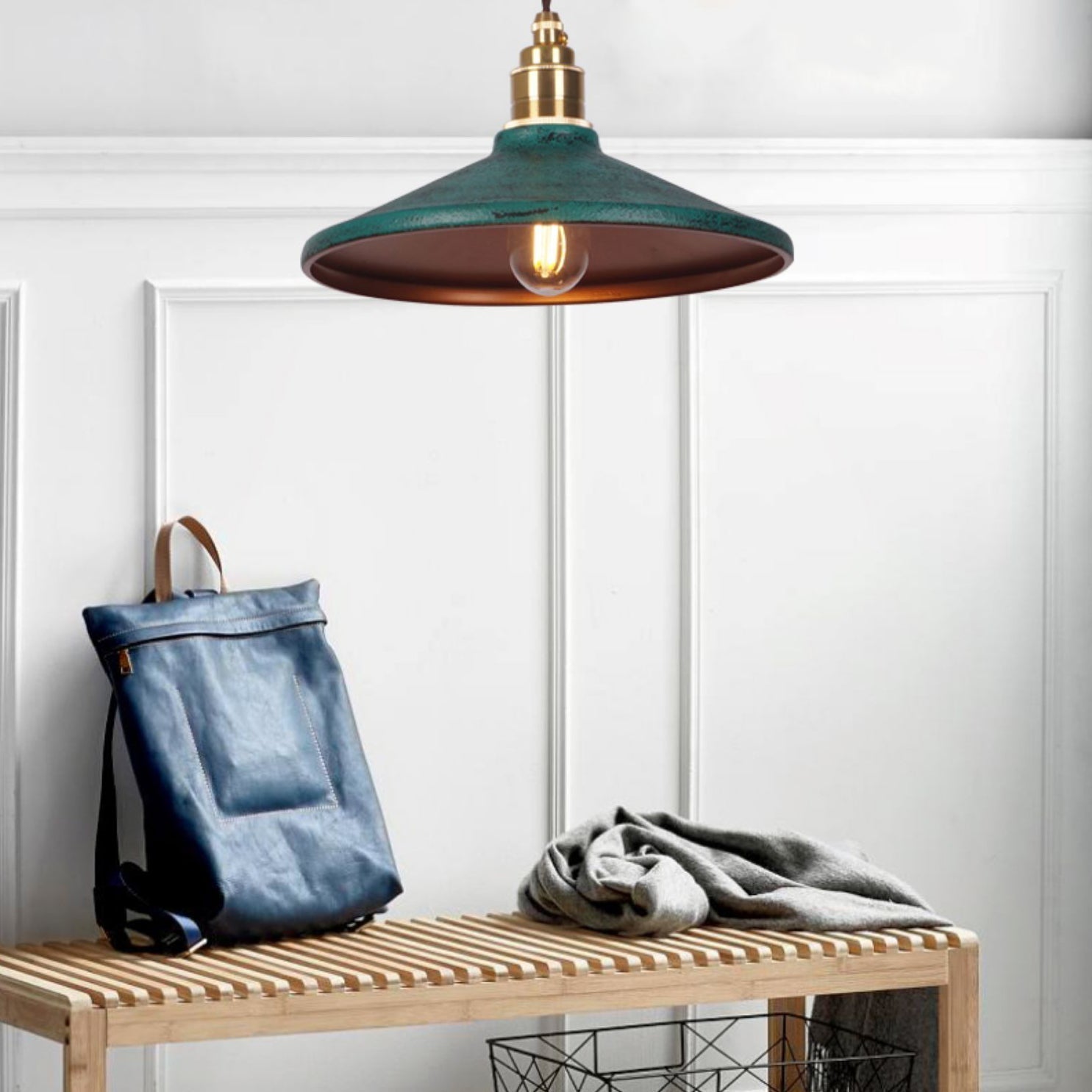Aveninena Pendant Light