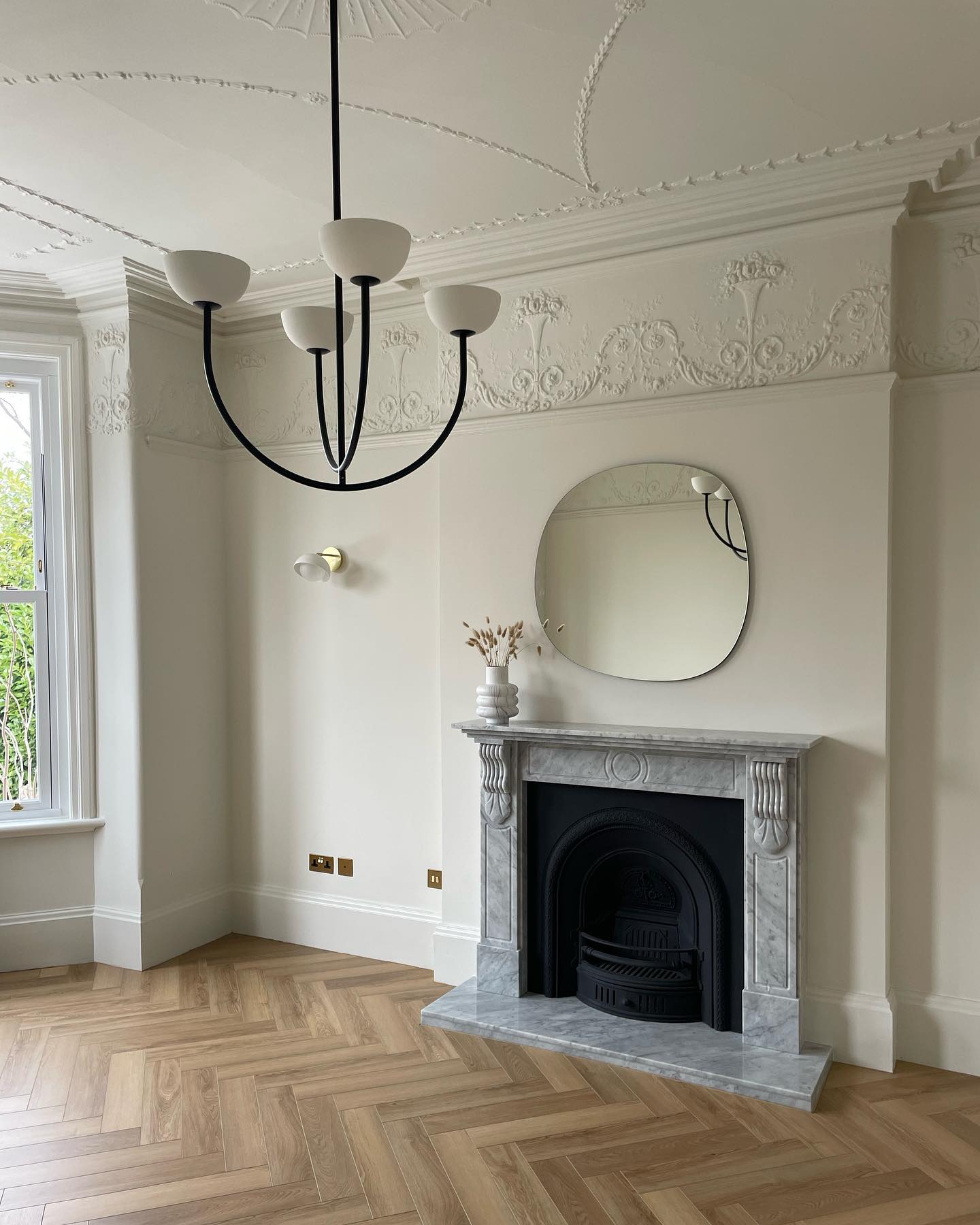 Sorinella Chandelier