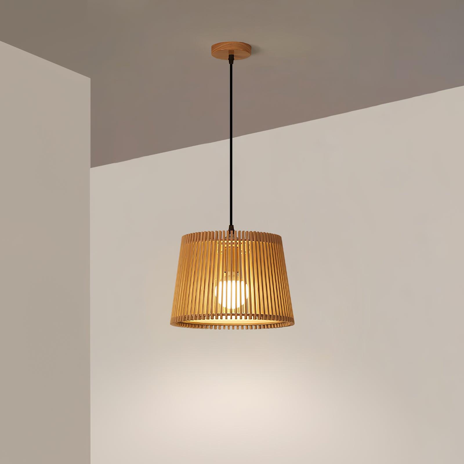 Clou Wood Retro Pendant Lamp